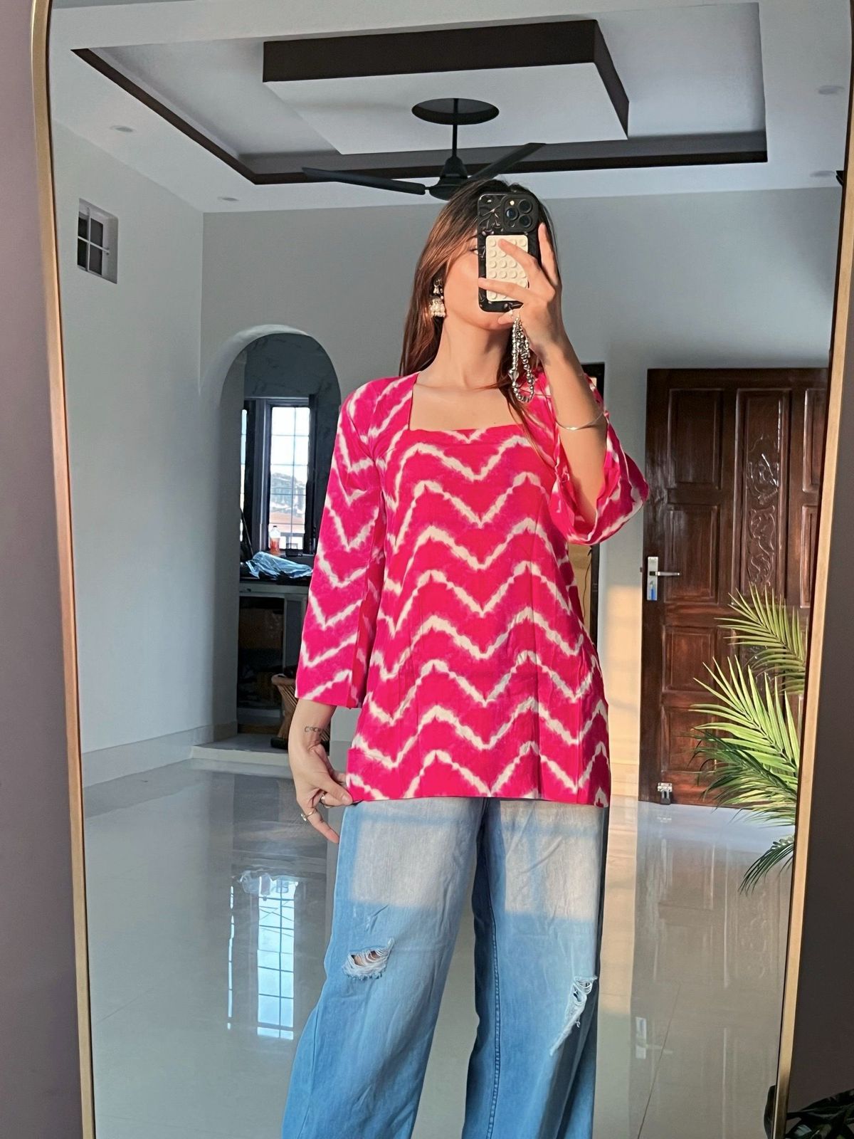 Pink Tie-Dye Rayon Short Kurti with Bell Sleeves & Square Neck